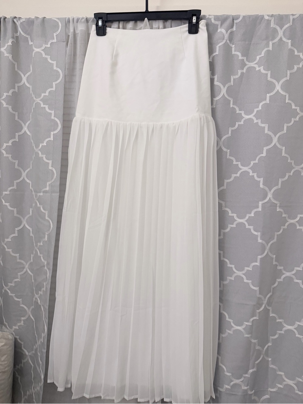 ROWAN TWO PIECE TOP AND SKIRT SET - Picture 5 of 9